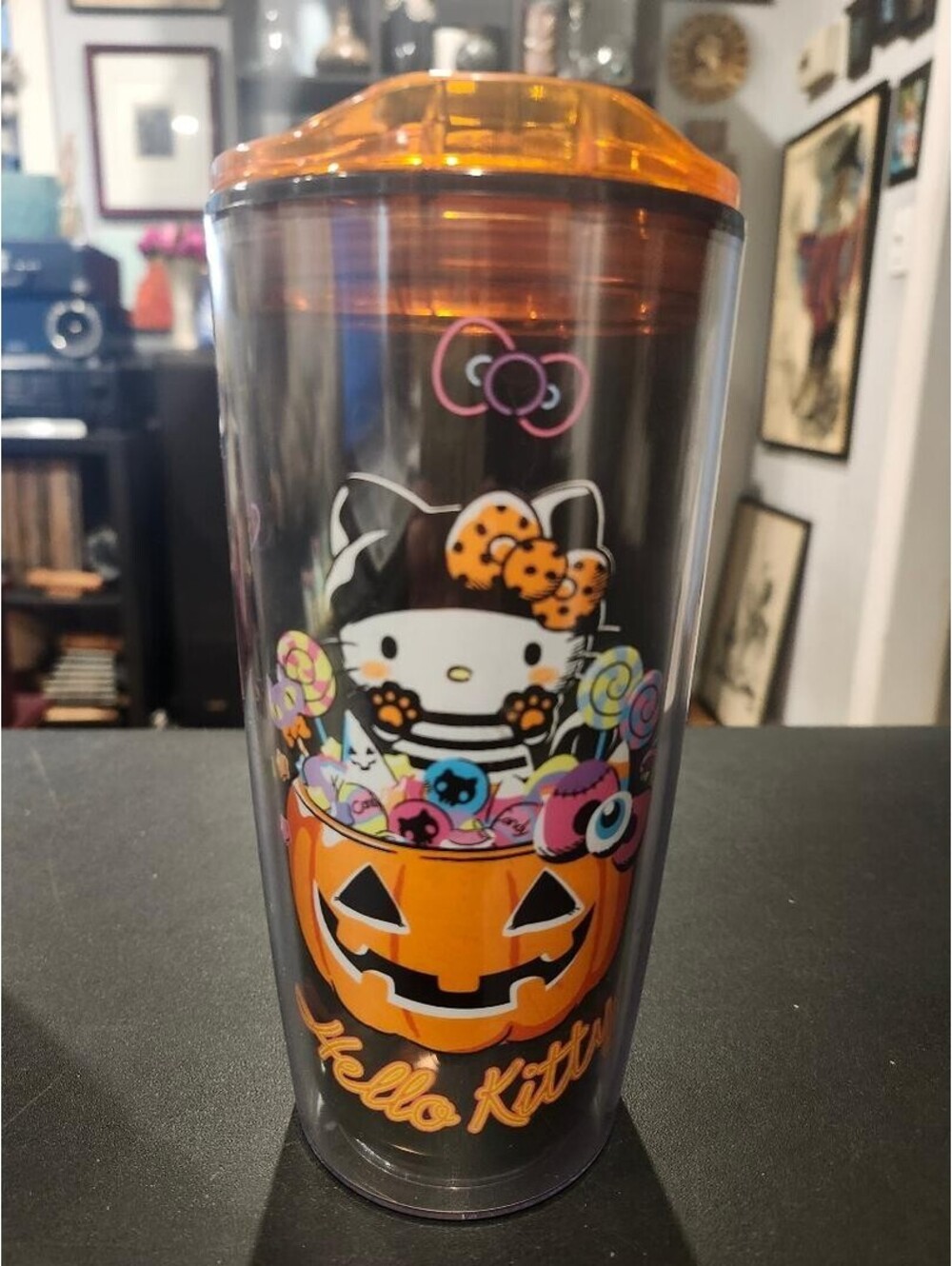Hello Kitty Halloween 20 oz Tumbler Travel Mug w/Lid Black Cat Pumpkin